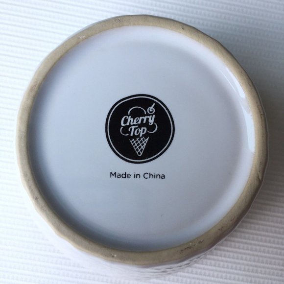 2 Cherry Top White Waffle Cone Ice Cream Soup Cereal Dessert Bowls Yellow Pink - Picture 8 of 12